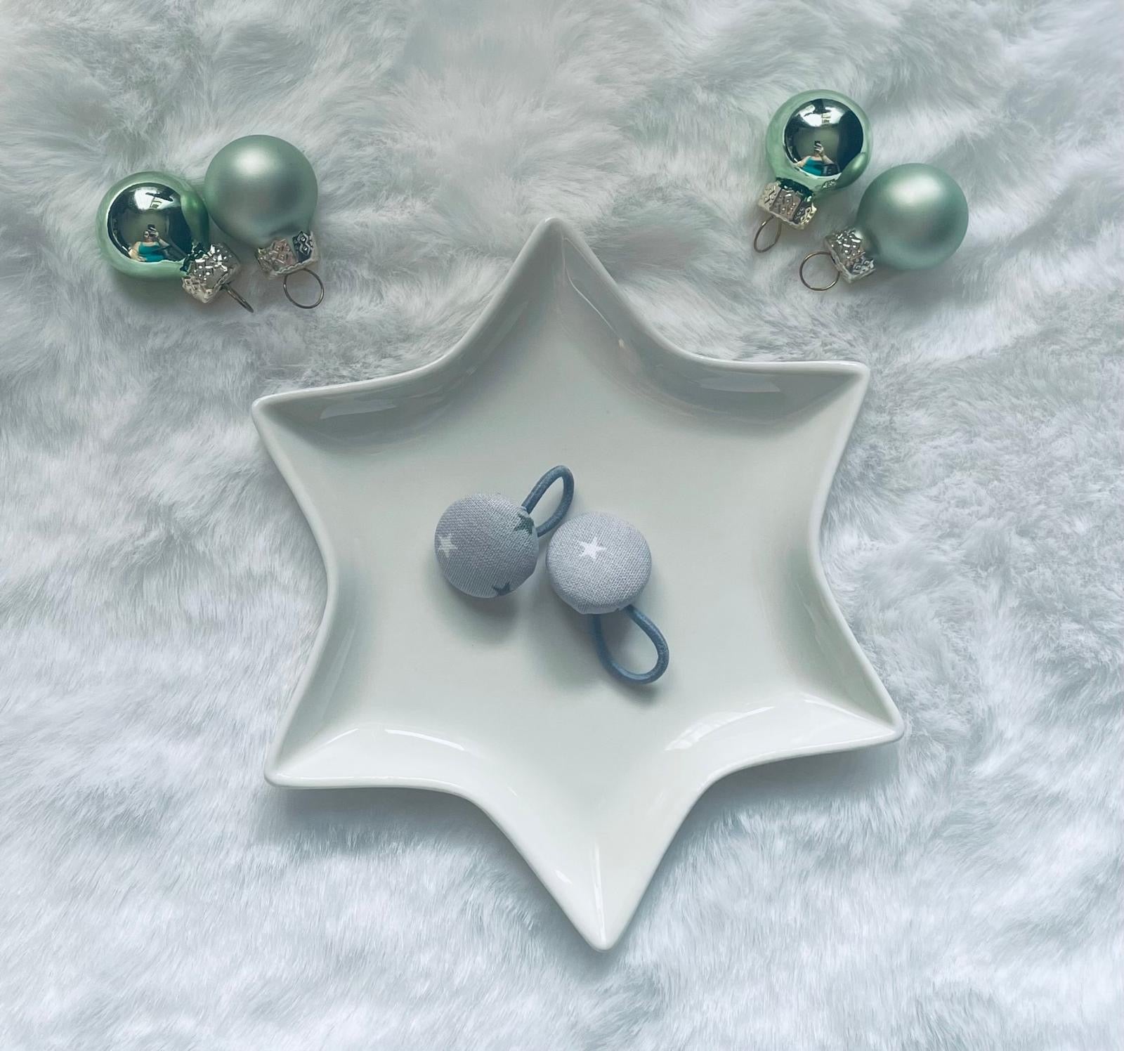 Haarzauber mit Sternenmotiv