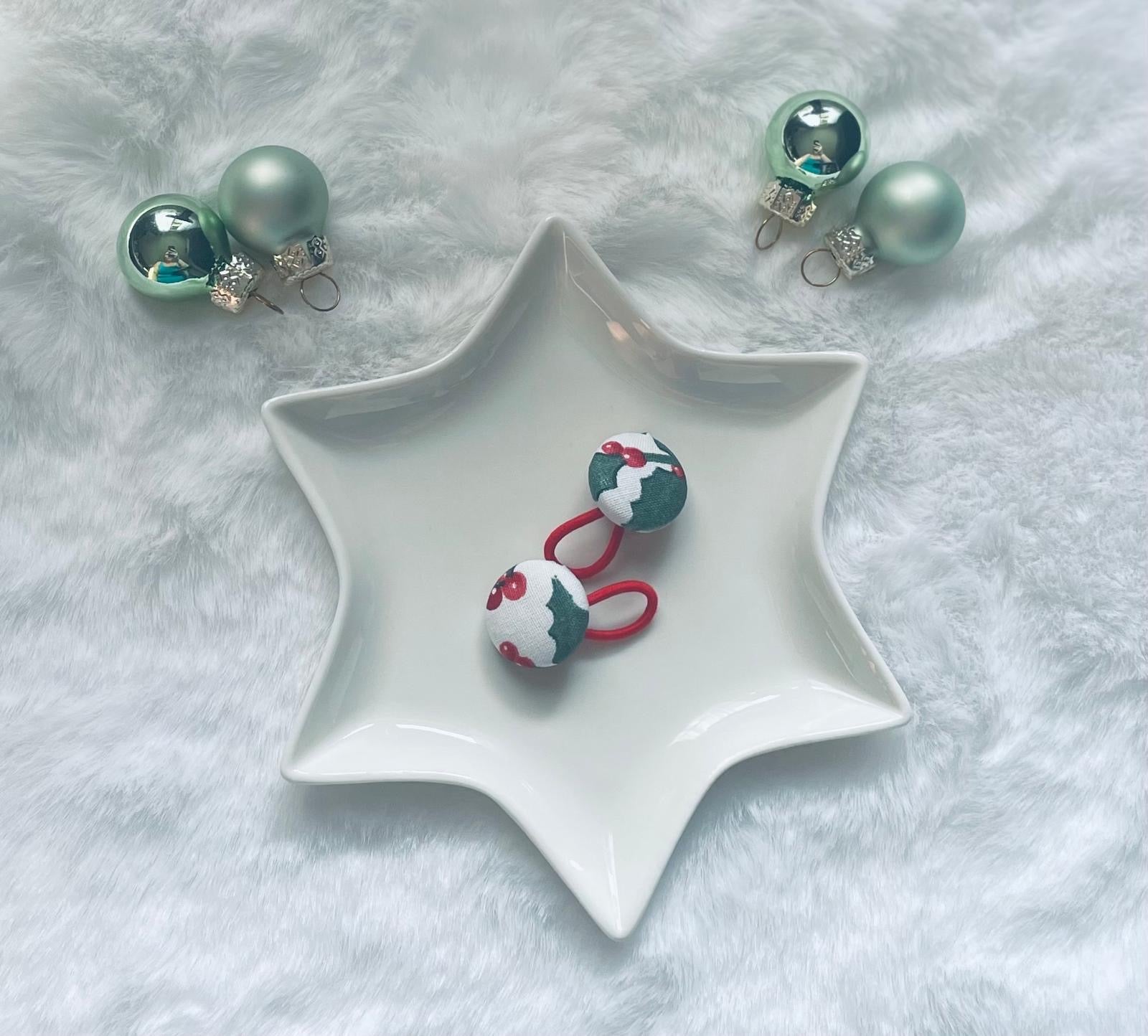 Haarzauber mit Mistelzweigmotiv