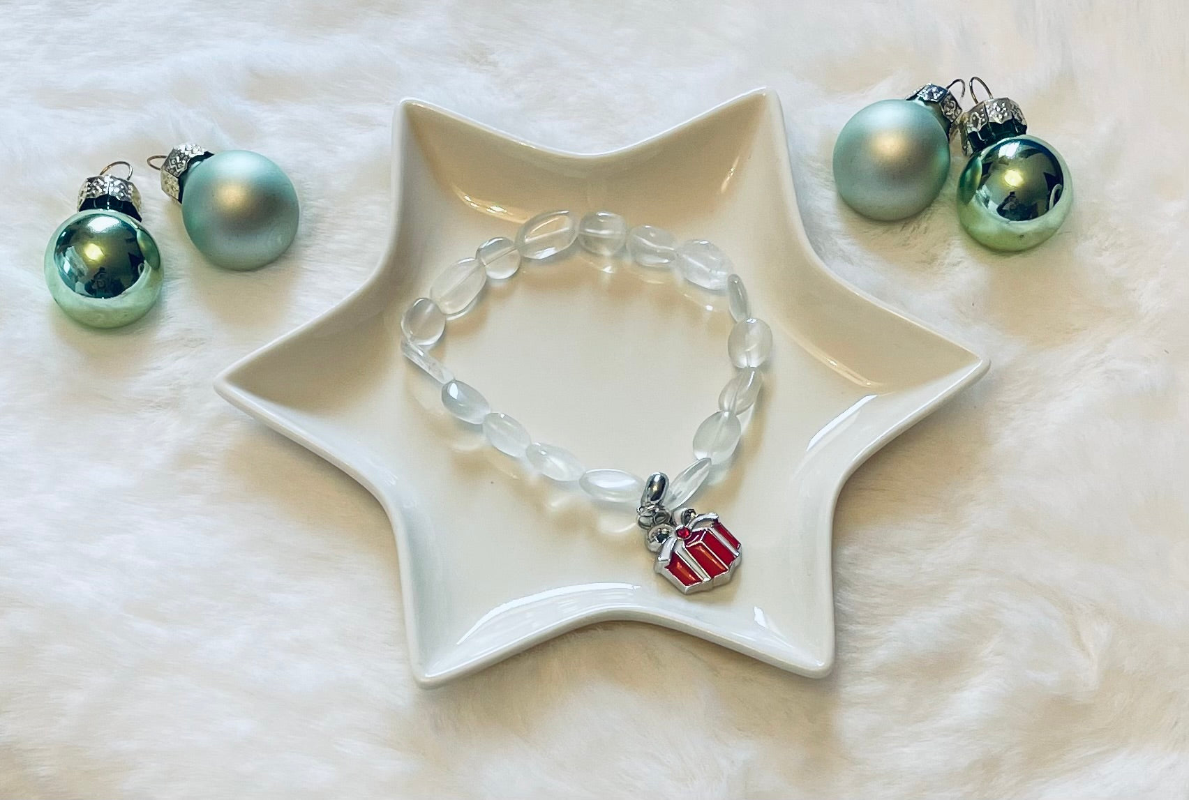 Klarheit & Eleganz – Bergkristall-Armband mit Silberanhänger