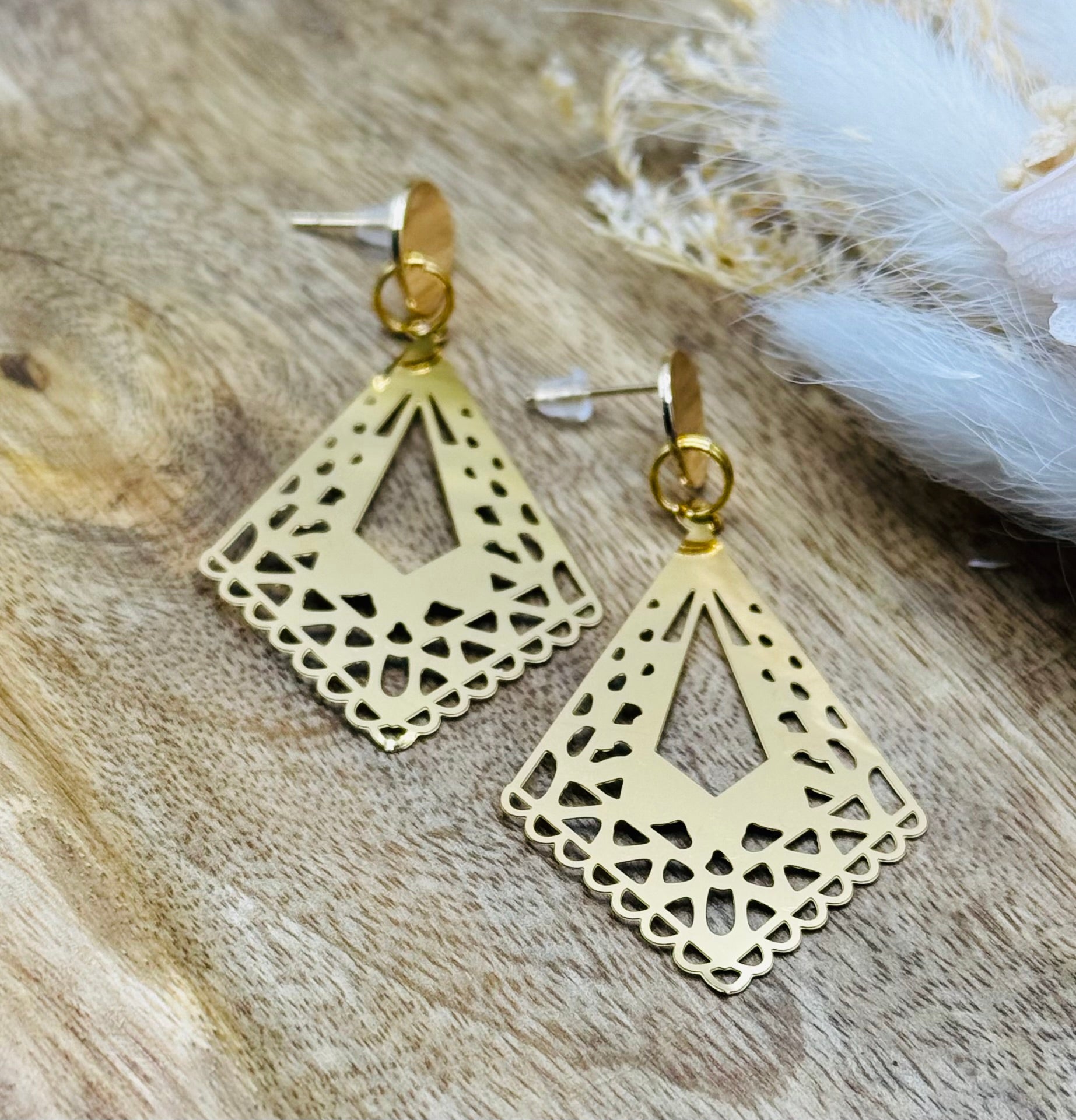 Filigrane Trapez Ohrstecker Gold