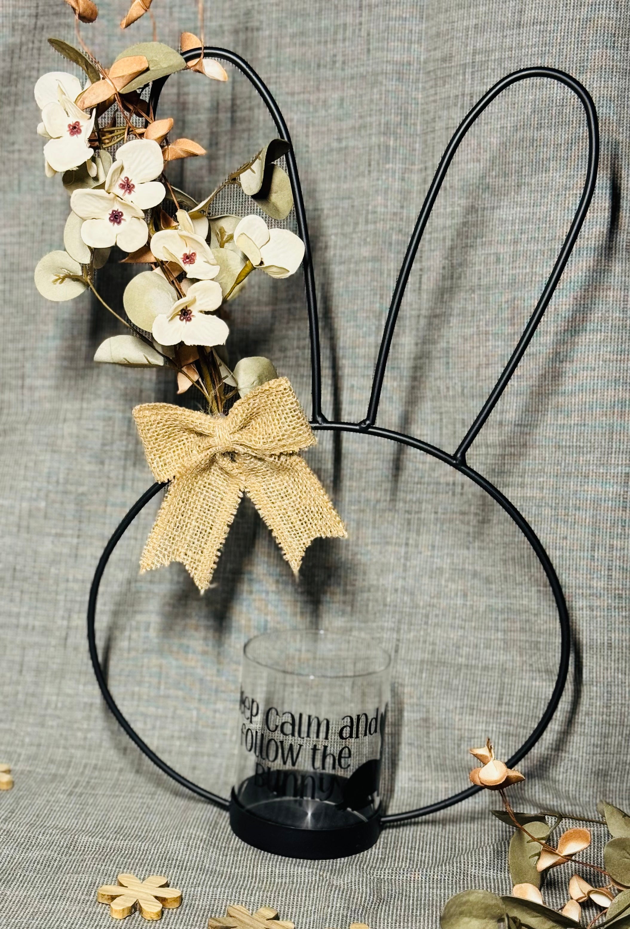 Moderne Osterdeko „Keep Calm and Follow the Bunny“