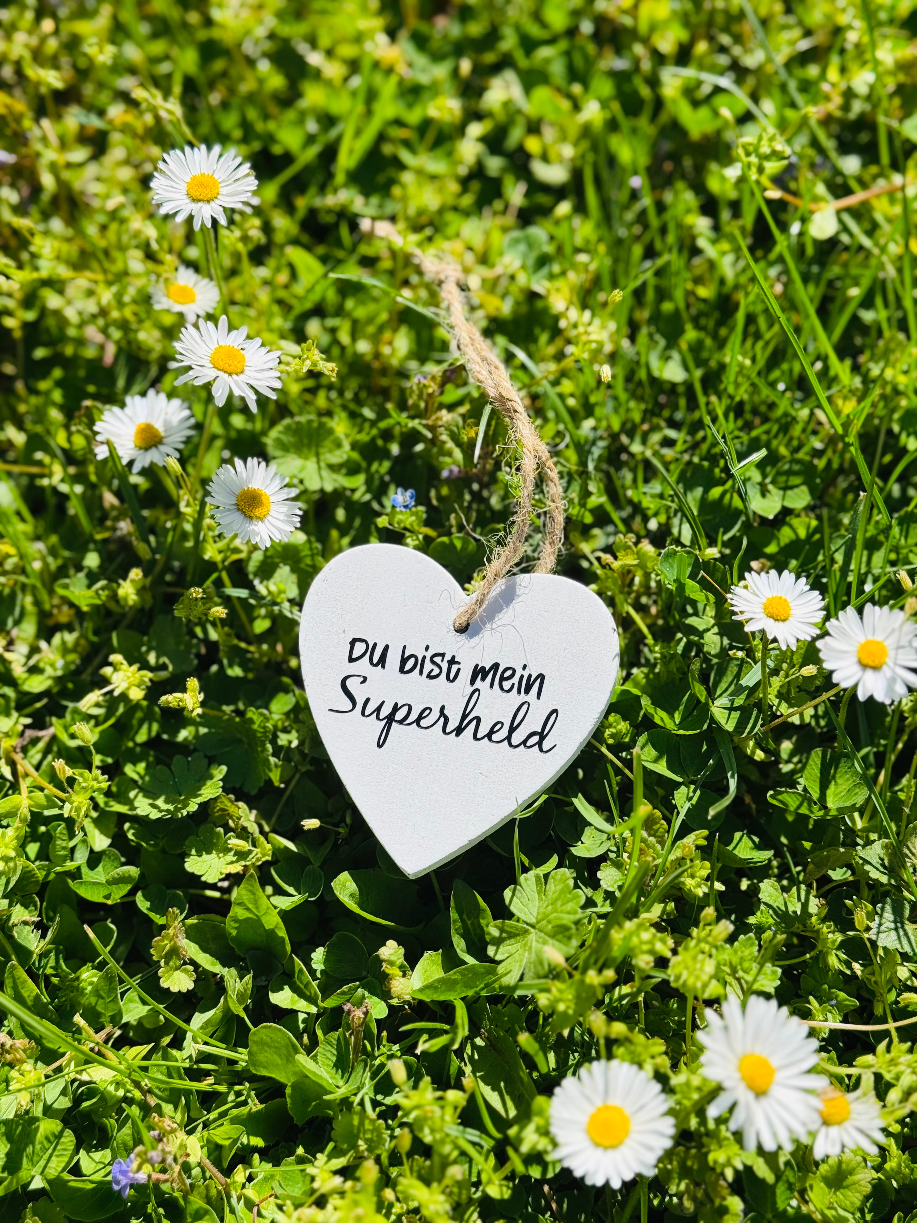 Holzherz „Superheld / Superheldin“ – liebevolle Wanddeko aus Holz