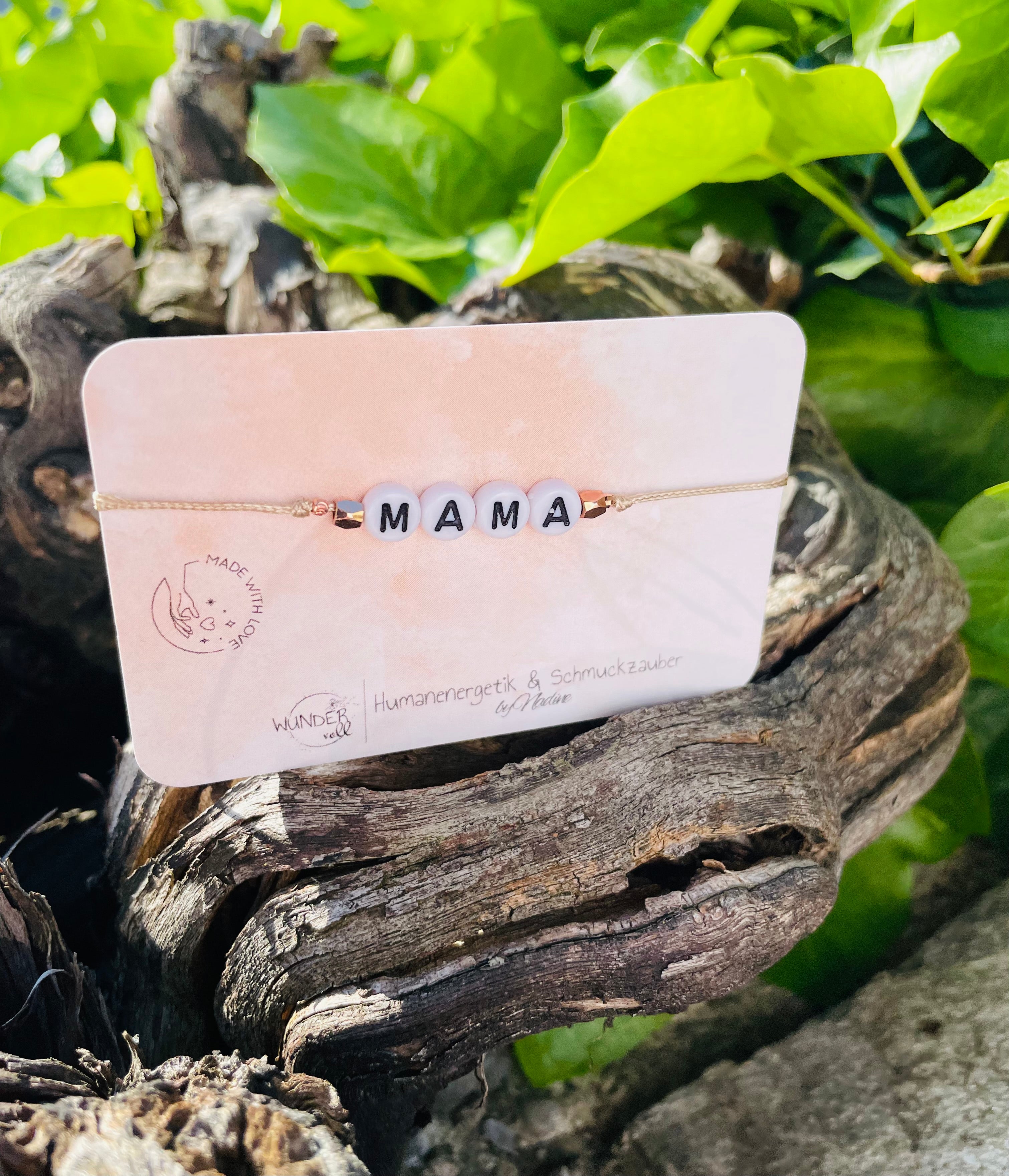 Makramee Armband „Mama“