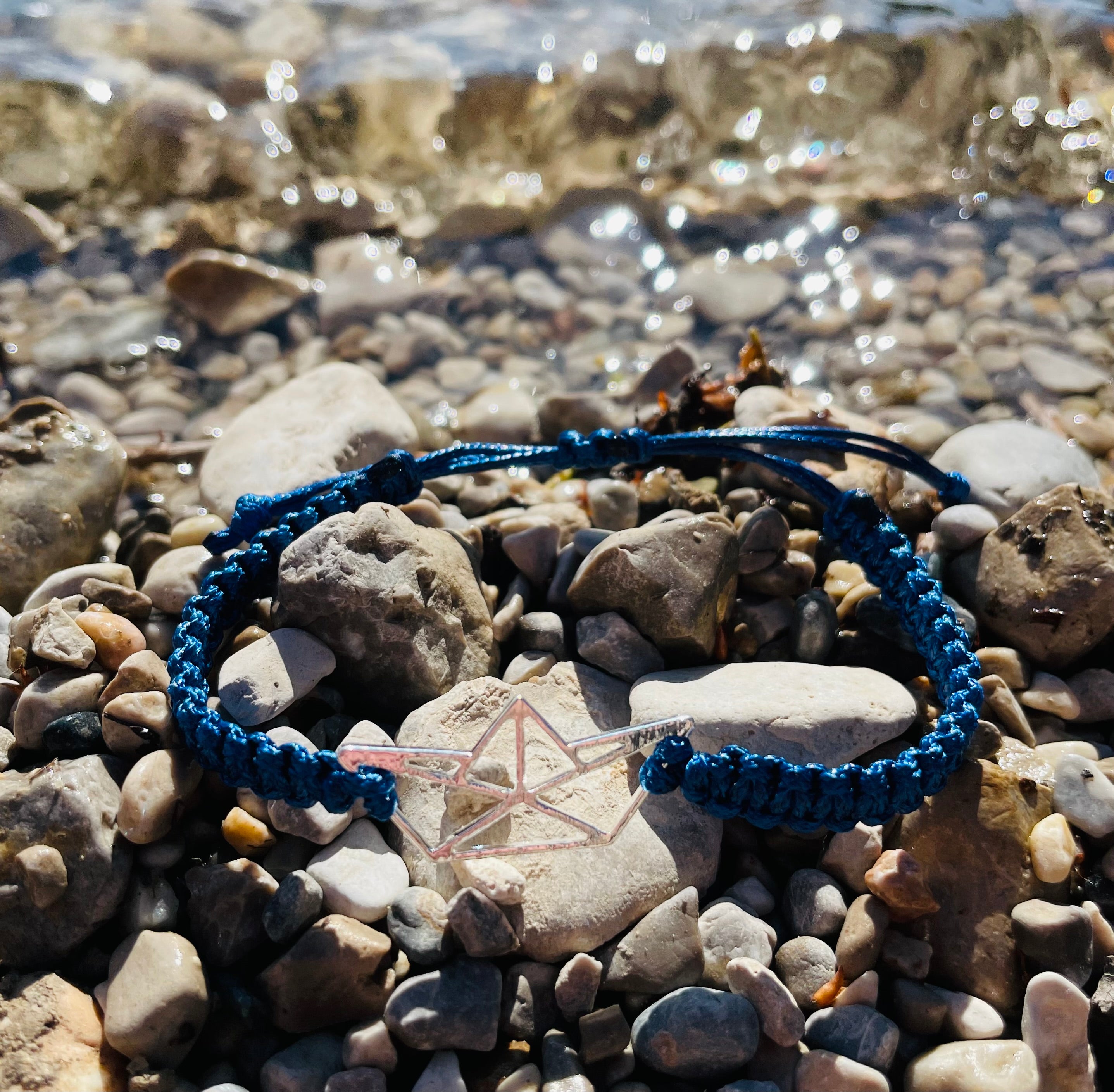 Makramee Armband Dunkelblau mit Schiff