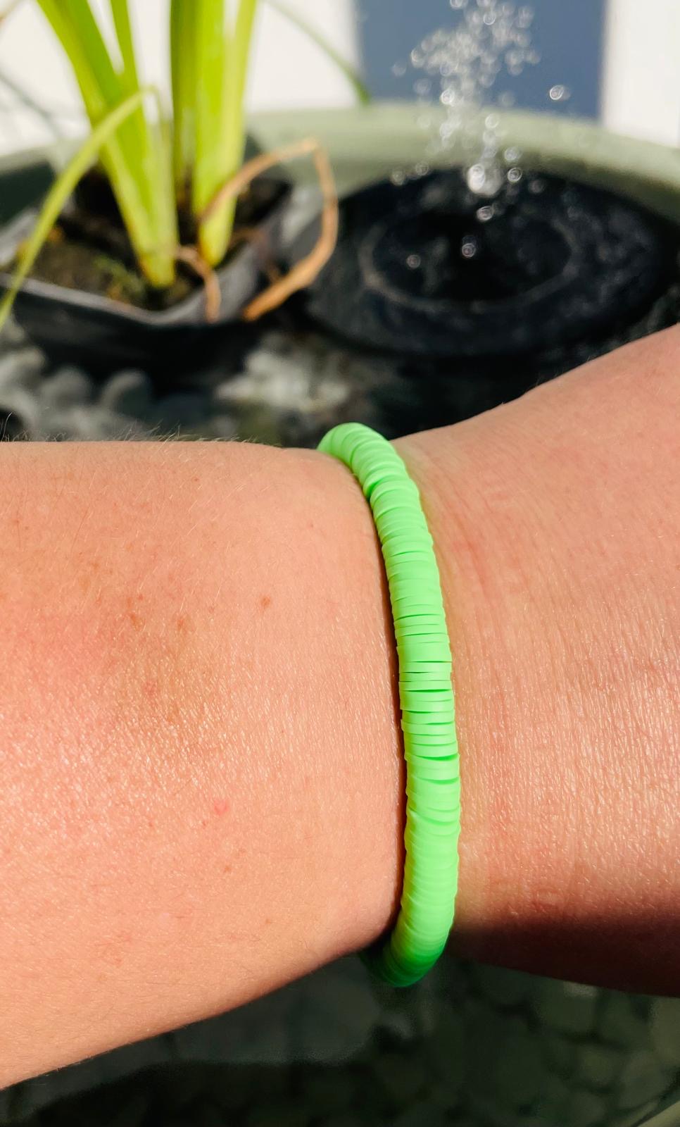 Neon Vibes - Armbändern in Knallfarben